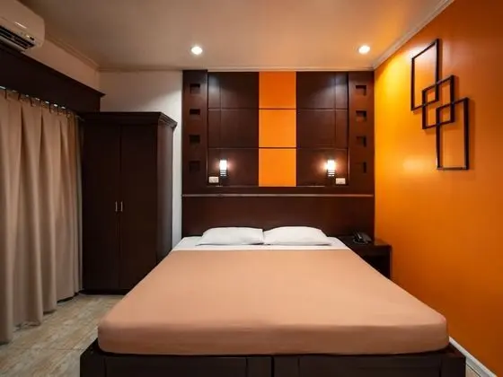 Tek Büyük veya İki Ayrı Yataklı Oda, Şehir Manzaralı (with Air Condition)