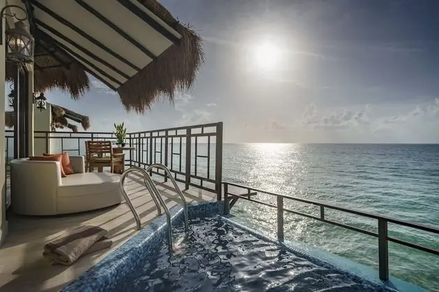 Palafitos - Suites Elite Overwater