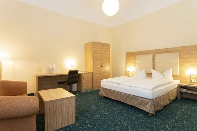 Comfort Tek Büyük Yataklı Oda