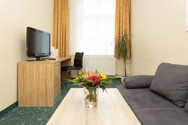 Comfort Tek Büyük Yataklı Oda