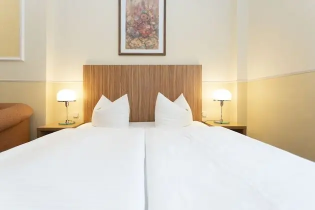 Superior Tek Büyük Yataklı Oda, Küvet, Avlu