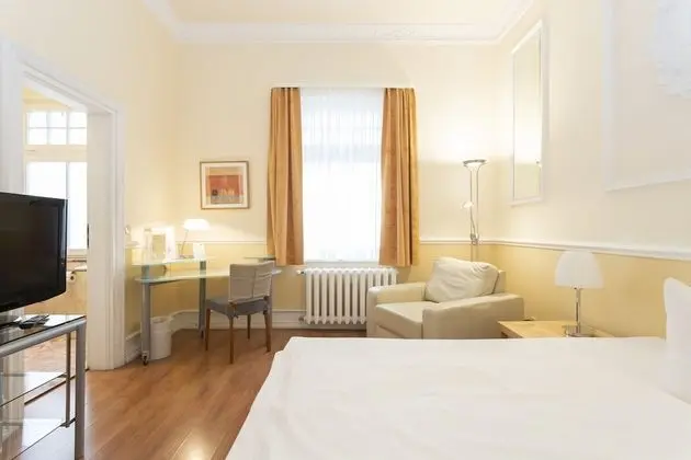 Superior Tek Kişilik Oda, Küvet, Avlu