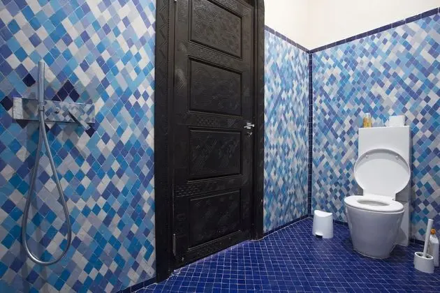 Deluxe Tek Büyük Yataklı Oda, 1 Çift Kişilik Yatak, Sigara İçilmez, Ortak Banyo