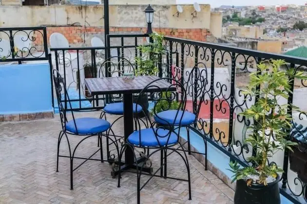 Deluxe Üç Kişilik Oda, Sigara İçilebilir, Şehir Manzaralı