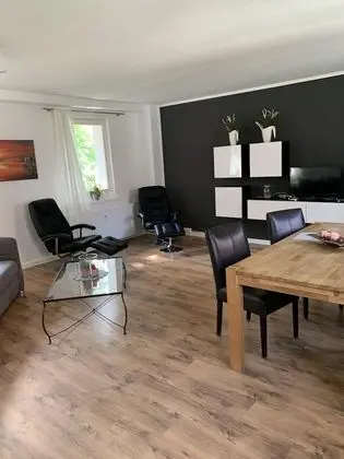 Standard Apart Daire, Banyolu/Duşlu, Avlu Manzaralı