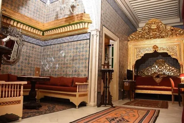 Grand Süit (Historique)