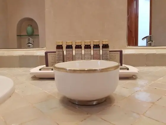 Junior Süit (CHIRAC)