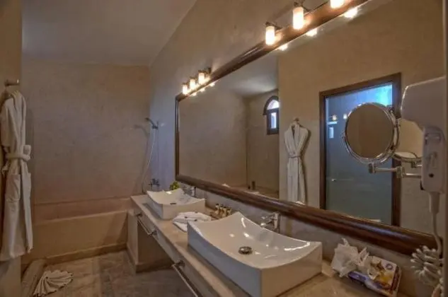 Deluxe Tek Büyük Yataklı Oda, 1 En Büyük (King) Boy Yatak