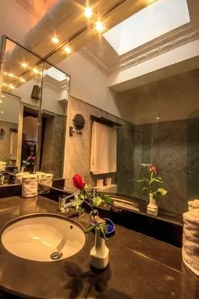 Standard Süit (Andalous)