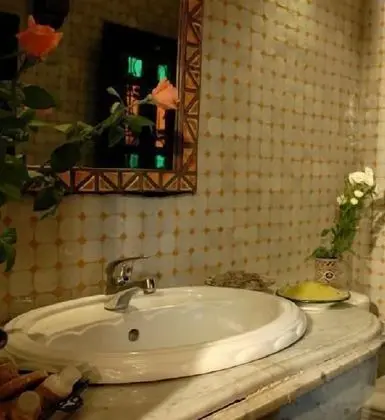 Tek Büyük Yataklı Oda (Yakouta)