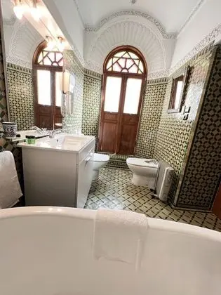 Basic Tek Büyük Yataklı Oda, Banyolu/Duşlu, Şehir Manzaralı