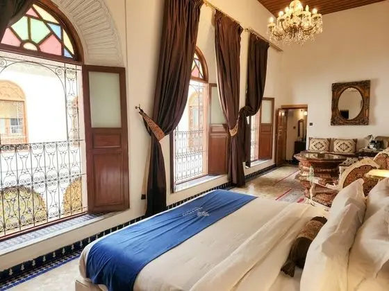 Deluxe Süit, Banyolu/Duşlu, Havuz Manzaralı (vue sur patio)