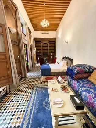 Deluxe Süit, Banyolu/Duşlu, Havuz Manzaralı (vue sur patio)