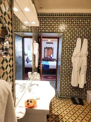 Deluxe Süit, Banyolu/Duşlu, Havuz Manzaralı (vue sur patio)