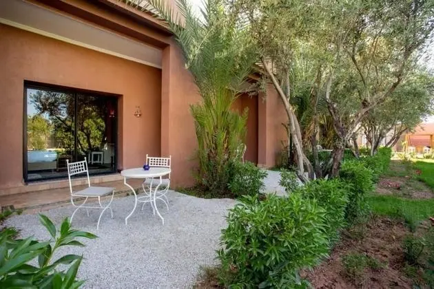 Deluxe Oda, 1 Büyük (Queen) Boy Yatak