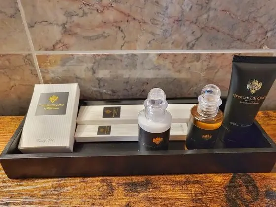 Exclusive Tek Büyük Yataklı Oda