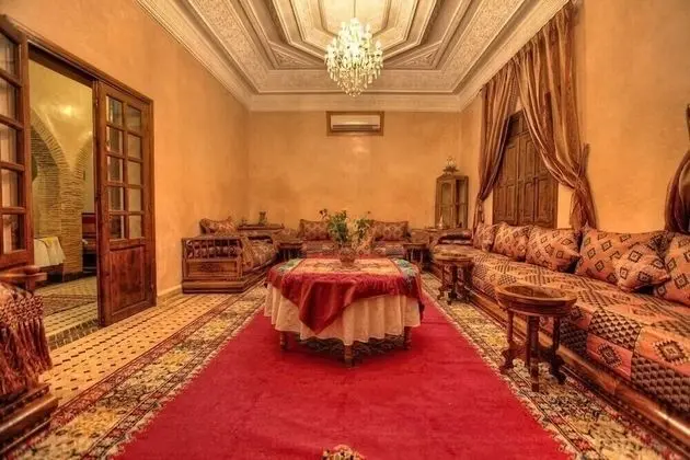 Grand Villa