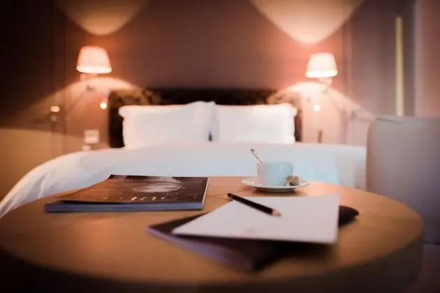 Lounge Suite
