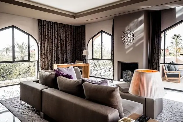 Lounge Suite