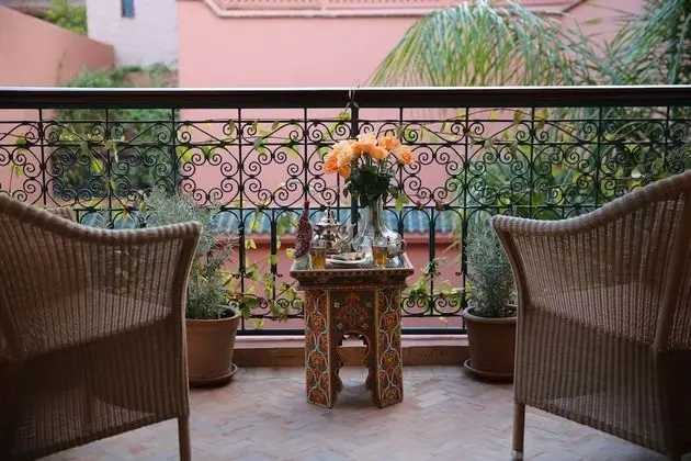 Luxury Tek Büyük veya İki Ayrı Yataklı Oda, Balkon, Havuz Manzaralı (PACHA)