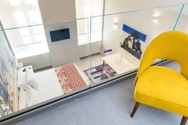 Junior Süit (Mezzanine)