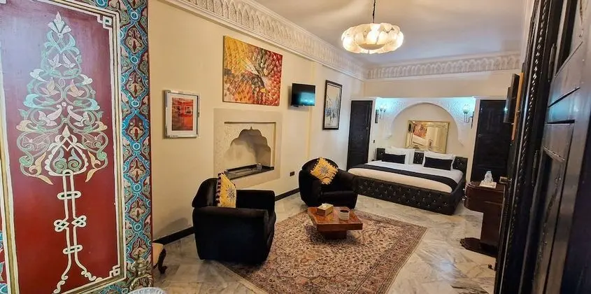 Deluxe Tek Büyük Yataklı Oda