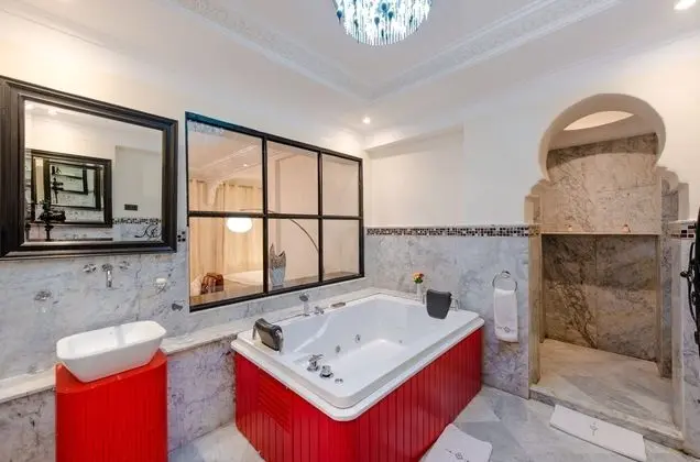 Royal Tek Büyük Yataklı Oda, 1 En Büyük (King) Boy Yatak