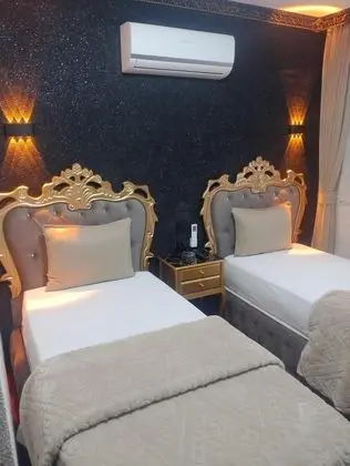 Twin,şehir Manzaralı