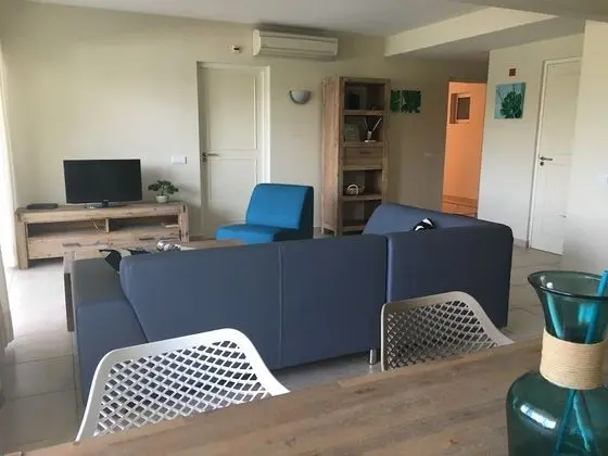 Deluxe Apart Daire, 2 Yatak Odası, Havuz Manzaralı, Havuz Kenarı