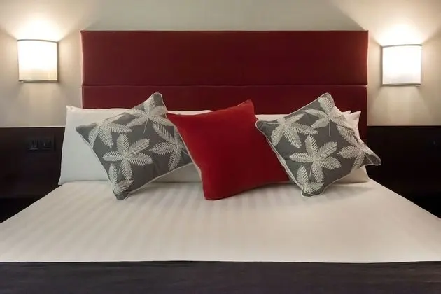 Dört Kişilik Oda, Birden Çok Yatak, Sigara İçilmez
