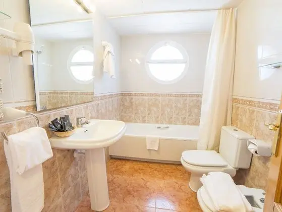 Apart Daire, 2 Yatak Odası, Balkon