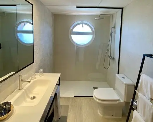 Apart Daire, 2 Yatak Odası, Balkon