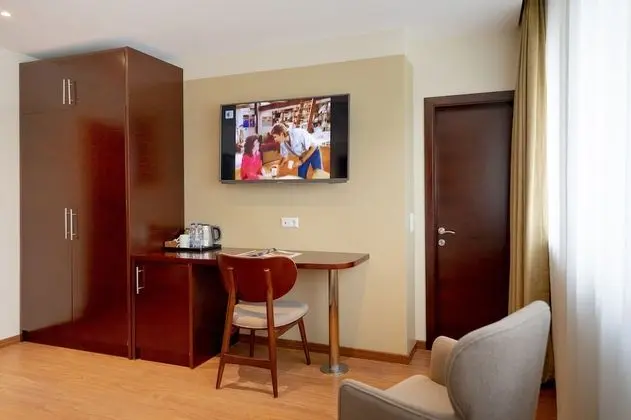 Comfort Tek Büyük Yataklı Oda