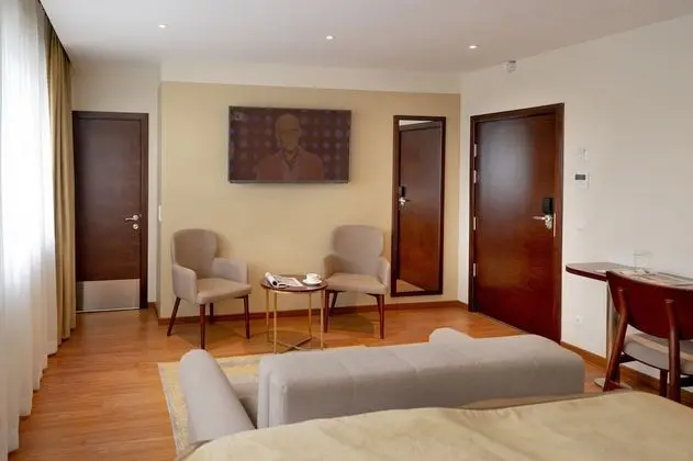 Luxury Üç Kişilik Oda