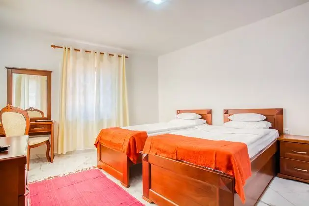 1 Çift Kişilik Veya 2 Tek Kişilik Yatak Standard