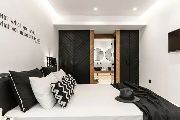 Deluxe suite 1