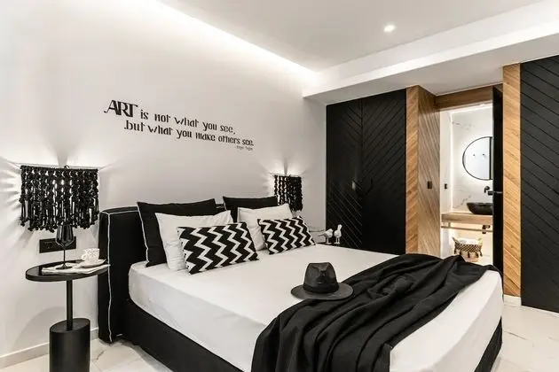 Deluxe suite 1