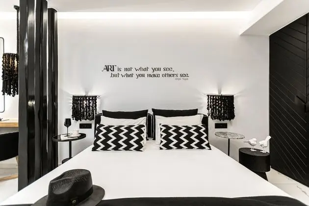 Deluxe suite 1
