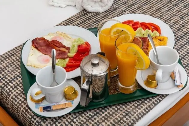 İki Ayrı Yataklı Oda, Balkon, Deniz Manzaralı