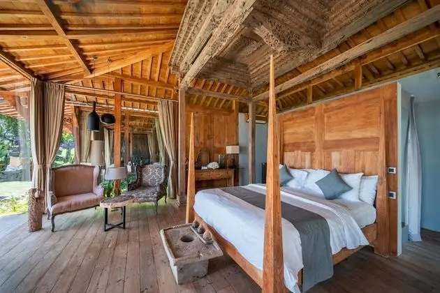 Villa, 4 Yatak Odası, Sigara İçilebilir, Kişiye Özel Havuzlu