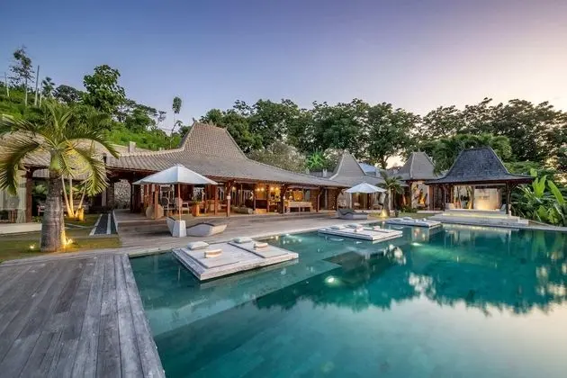 Villa, 4 Yatak Odası, Sigara İçilebilir, Kişiye Özel Havuzlu