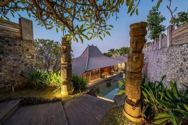Villa, 4 Yatak Odası, Sigara İçilebilir, Kişiye Özel Havuzlu