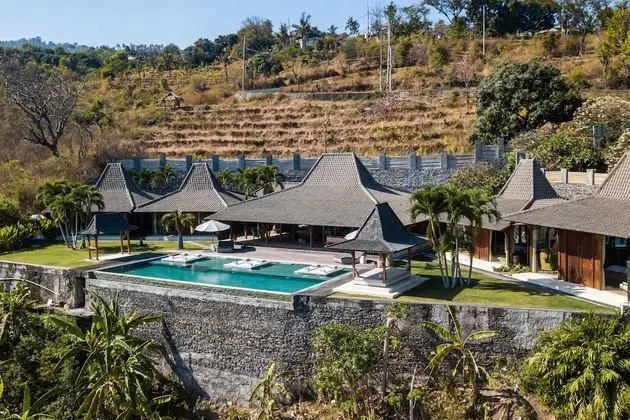 Villa, 4 Yatak Odası, Sigara İçilebilir, Kişiye Özel Havuzlu