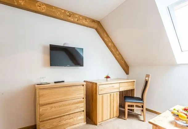 Dubleks, Asma Kat (102, 103)