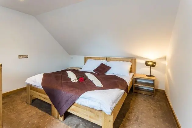 Dubleks, Asma Kat (104, 105)