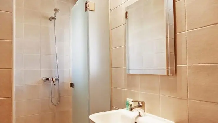 Tek Büyük Yataklı Oda, Özel Banyo