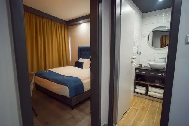 Deluxe Üç Kişilik Oda