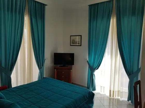 Economy Tek Büyük Yataklı Oda, Deniz Manzaralı (con terrazzo)