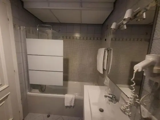 Economy Tek Büyük Yataklı Oda, Deniz Manzaralı (con terrazzo)