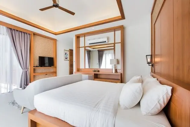 4-Bedroom Villa with Private Pool